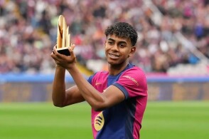 德甲彩经：拜仁主场轻取狼堡，门兴力克奥格斯堡的战术分析与前瞻