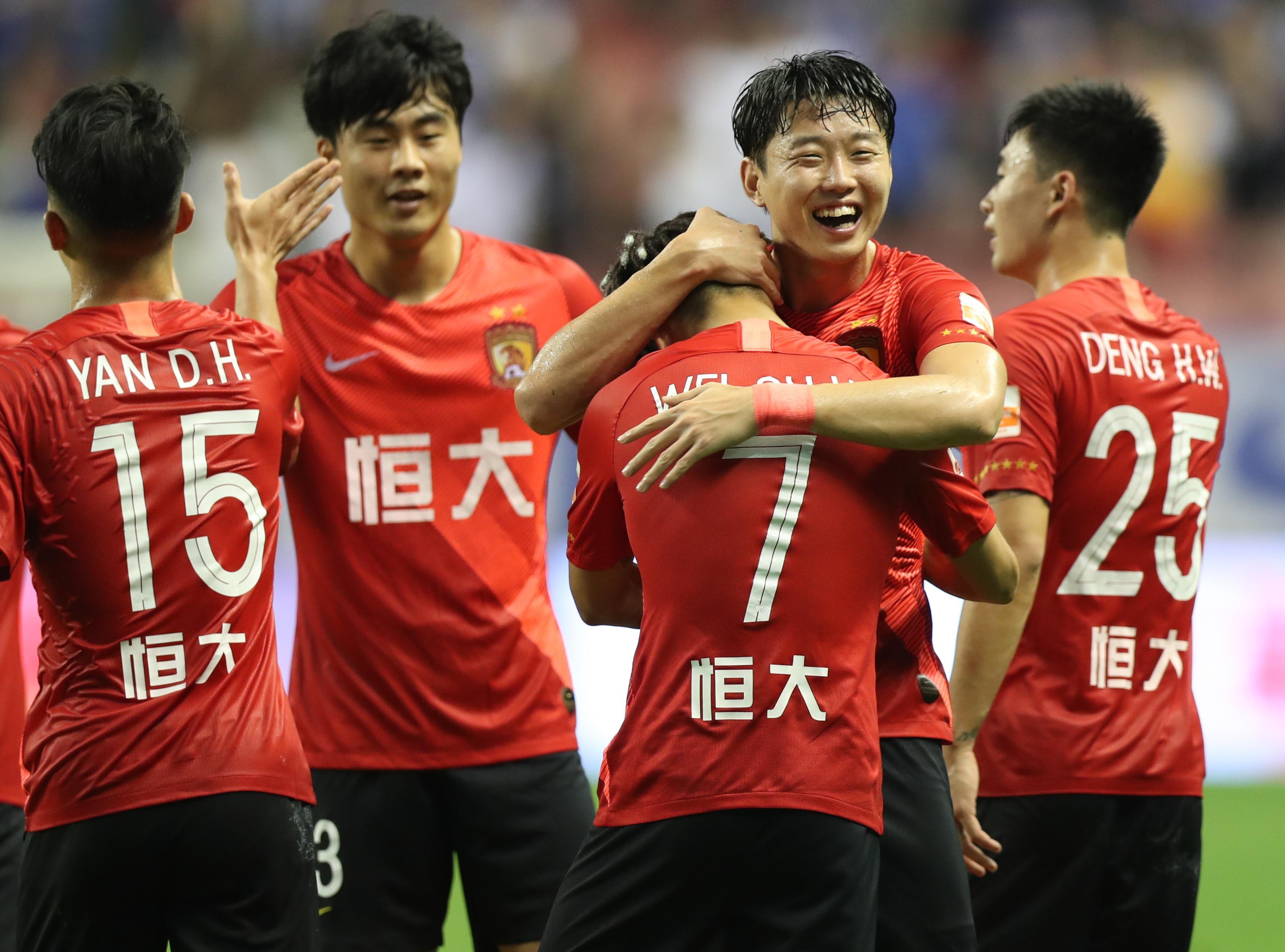 英超福法纳破门切尔西10胜利兹终结5轮不胜